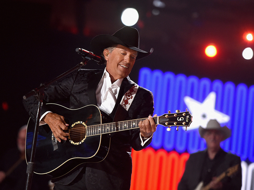 Strait Reveals 56Song Track List for New Boxed Set, “Strait Out